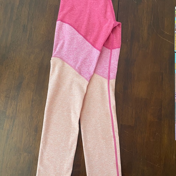 Outdoor Voices Pink Colorblock Leggings - Picture 3 of 4